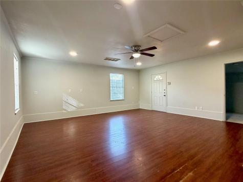 17501 W Fm 150 Driftwood TX 78619