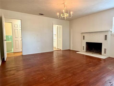 17501 W Fm 150 Driftwood TX 78619