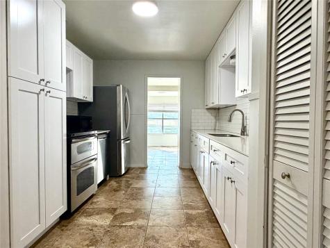 17501 W Fm 150 Driftwood TX 78619
