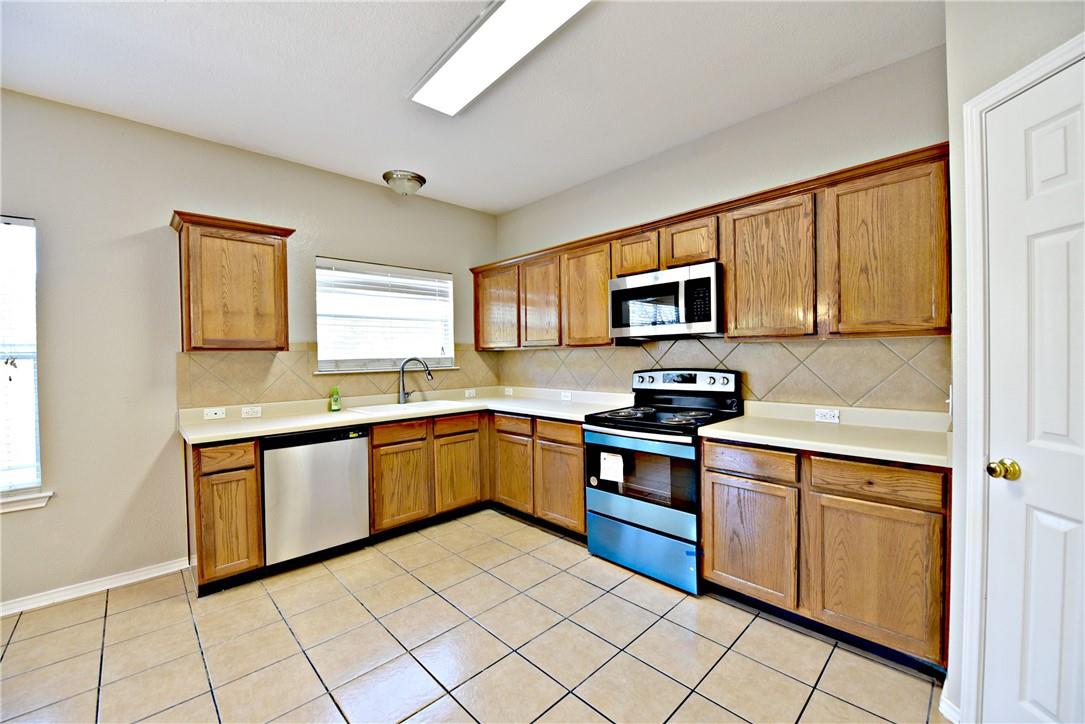 9207 Brandts Wood Street Austin TX 78744