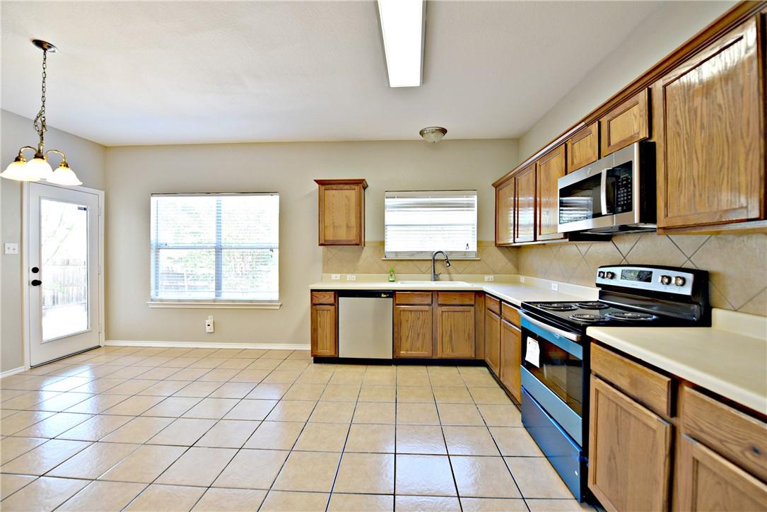 9207 Brandts Wood Street Austin TX 78744