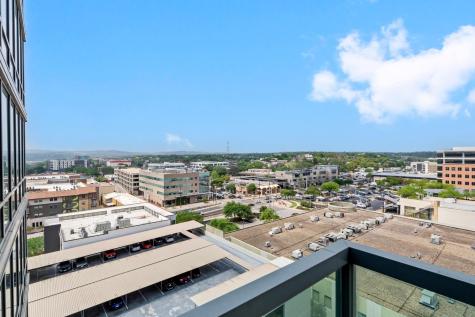 300 Bowie Street Austin TX 78703