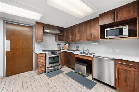 300 Bowie Street Austin TX 78703