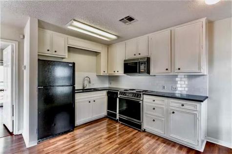502 W 17th Street Austin TX 78701