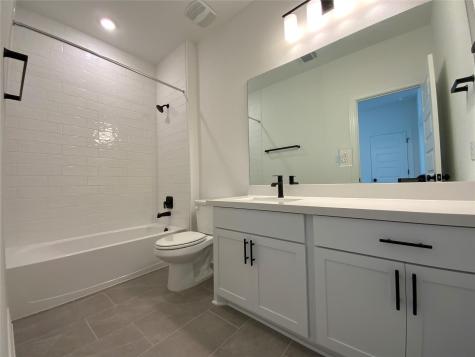 358 Darley Oak Drive Dripping Springs TX 78620