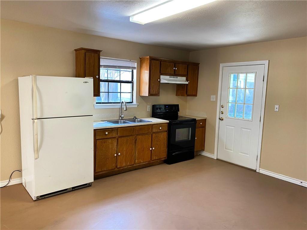 204 Hall Street Elgin TX 78621