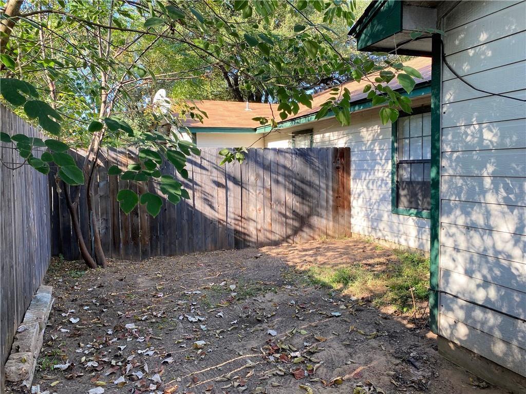 204 Hall Street Elgin TX 78621