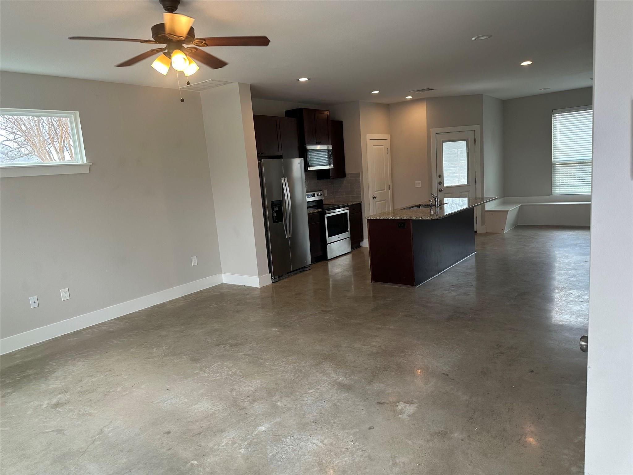 813 Northington Street Burnet TX 78611