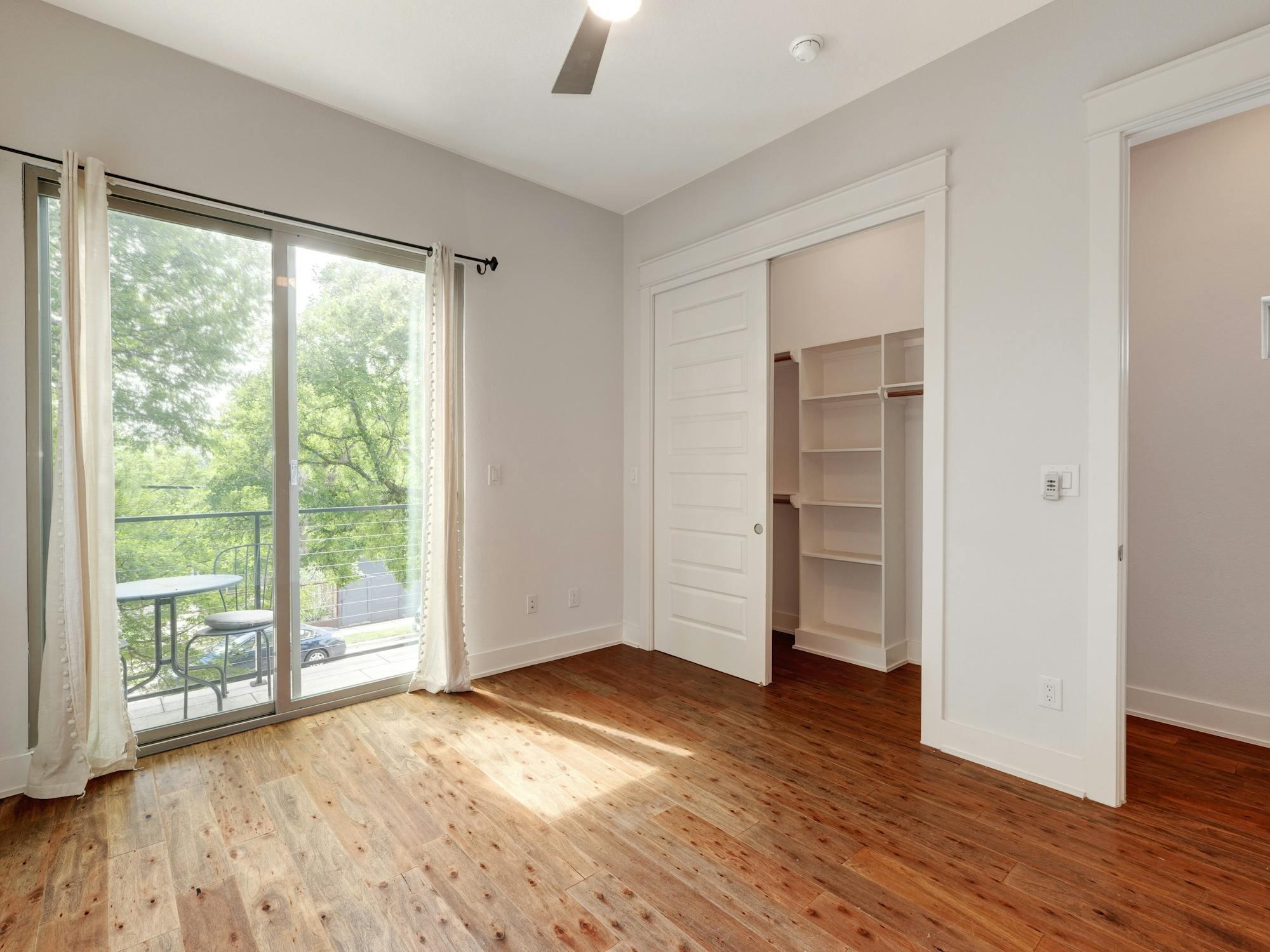 2924 E 14th Street Austin TX 78702