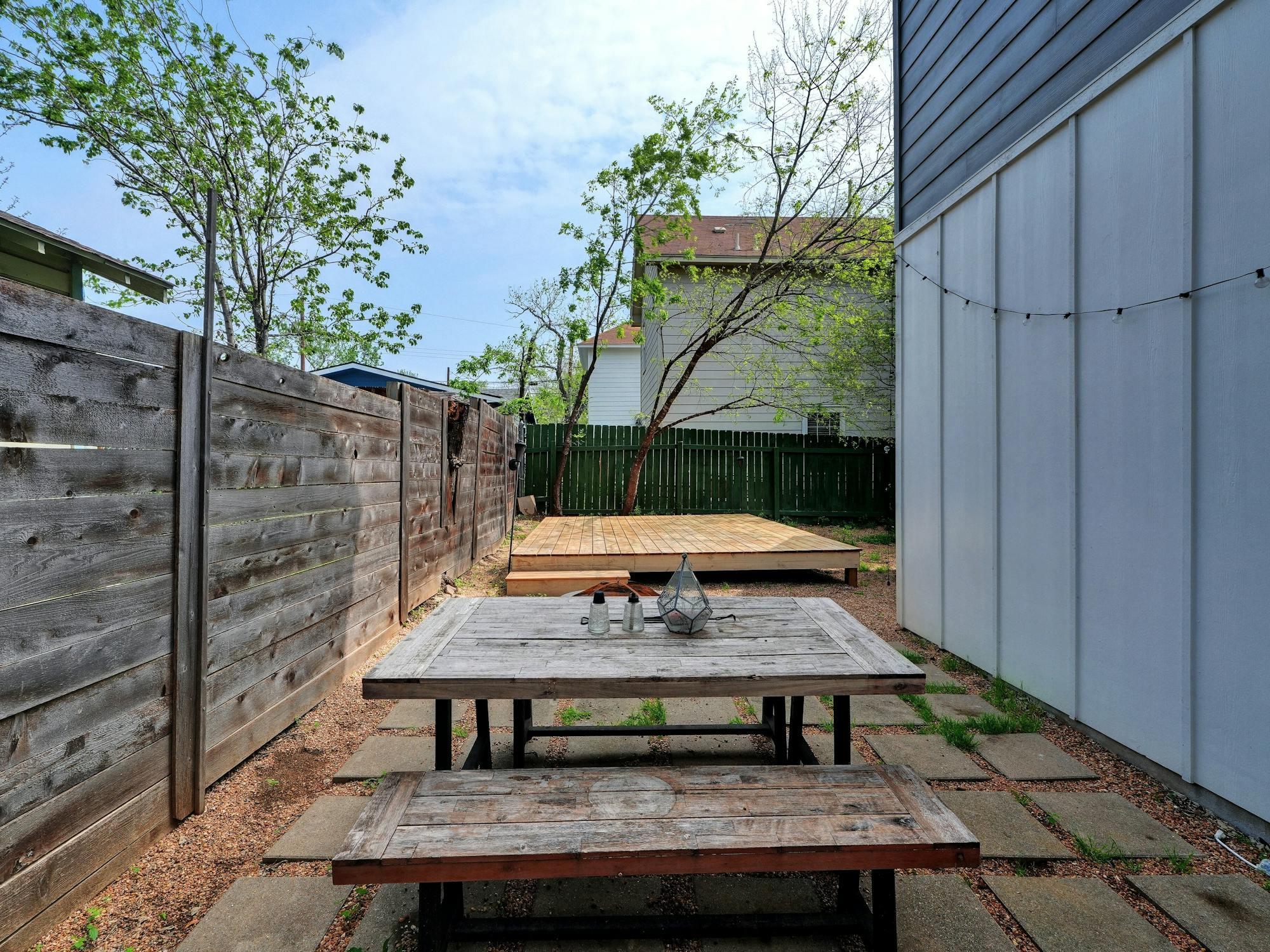 2924 E 14th Street Austin TX 78702