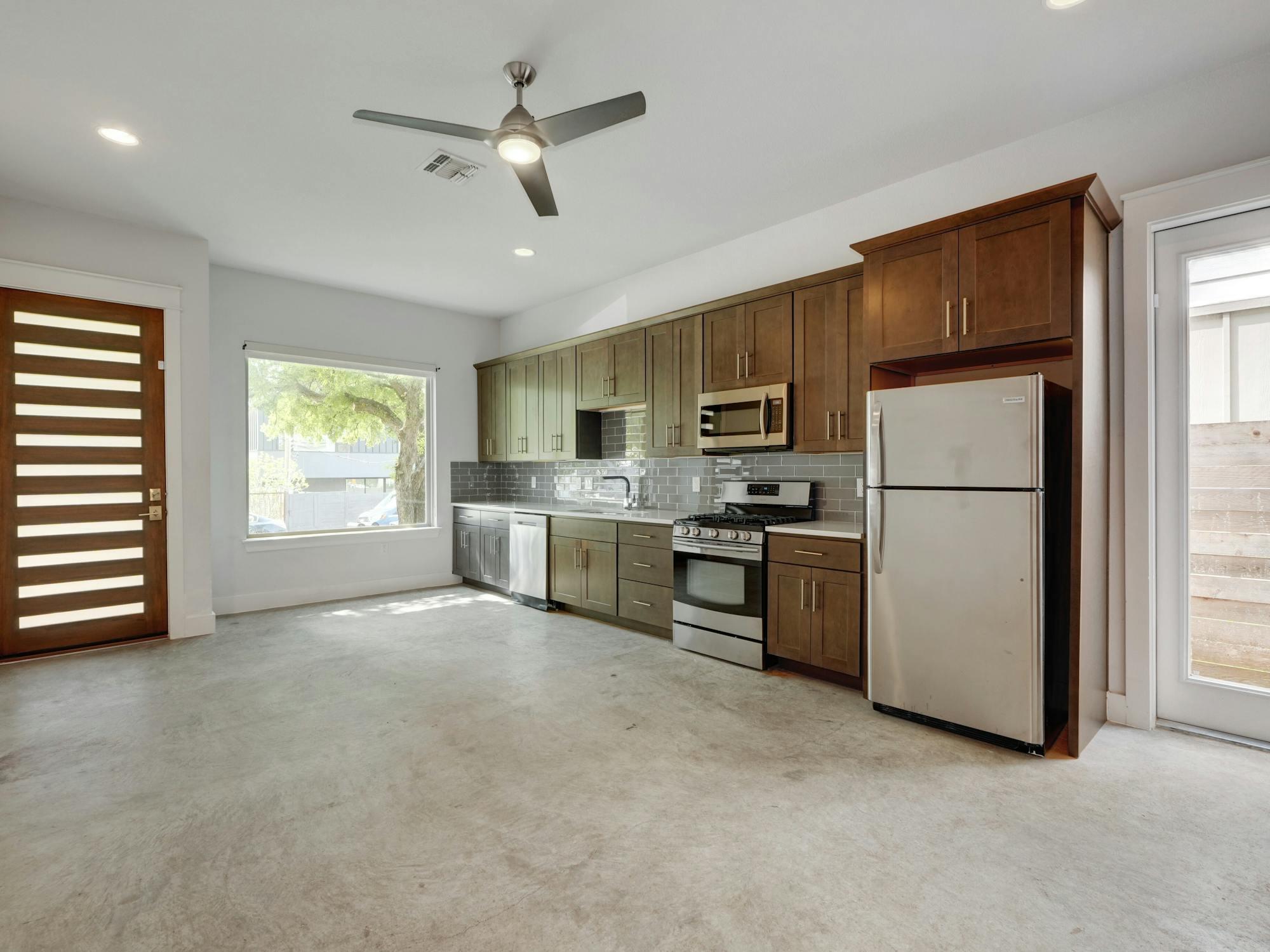 2924 E 14th Street Austin TX 78702