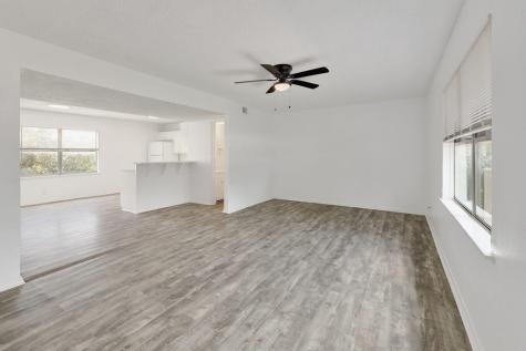 5211 Thunderbird Street Lago Vista TX 78645
