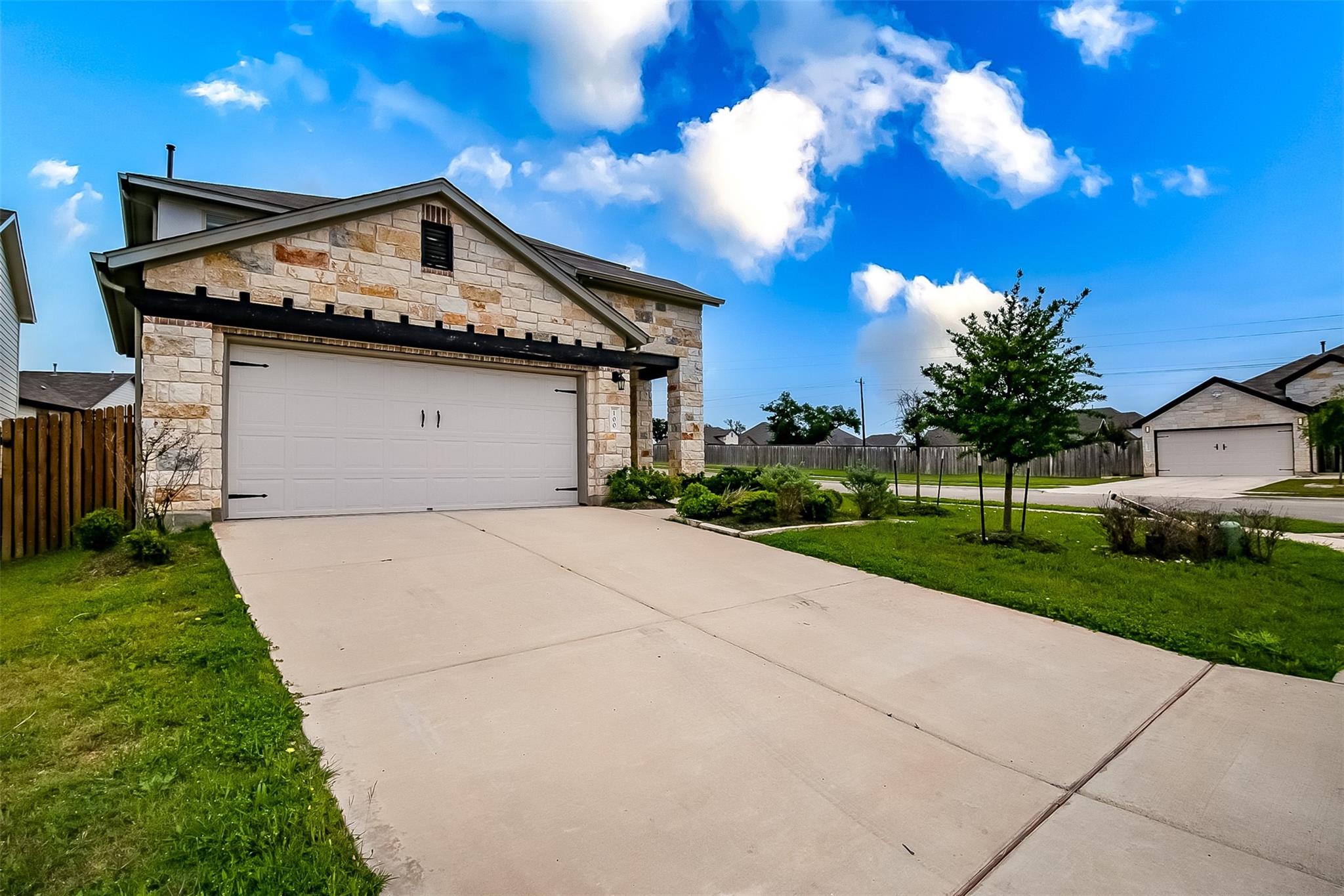 100 Earl Keen Street Leander TX 78641