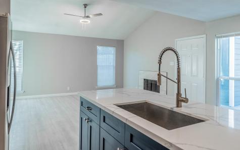 915 Sirocco Drive Austin TX 78745