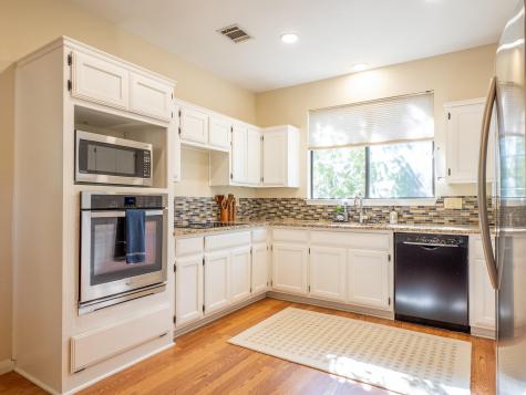 8906 Scotsman Drive Austin TX 78750