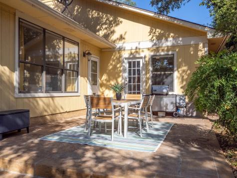 8906 Scotsman Drive Austin TX 78750