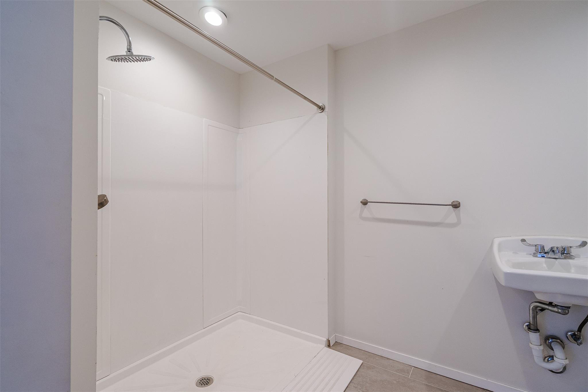 2106 Lamplight Village Circle Austin TX 78727