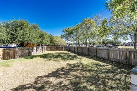 2106 Lamplight Village Circle Austin TX 78727