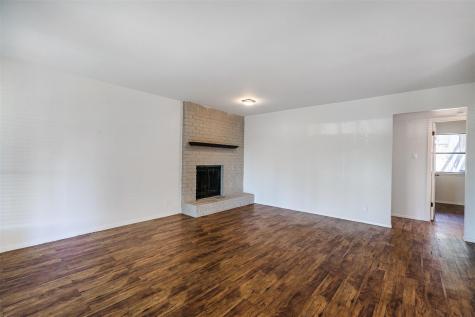 2106 Lamplight Village Circle Austin TX 78727
