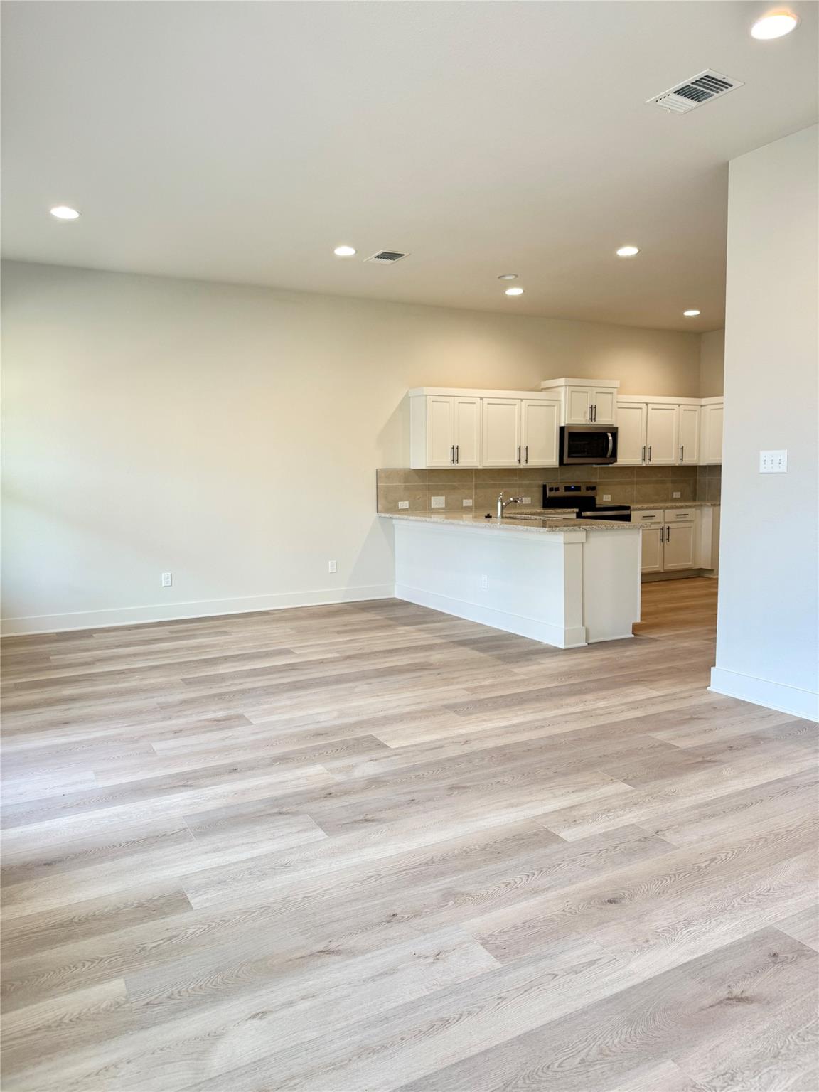 108 Zayd Court Jarrell TX 76537