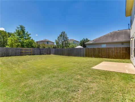 1172 Shadow Creek Boulevard Buda TX 78610