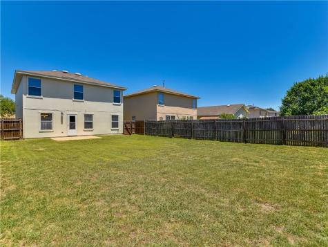 1172 Shadow Creek Boulevard Buda TX 78610