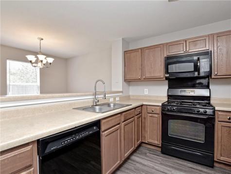 1172 Shadow Creek Boulevard Buda TX 78610