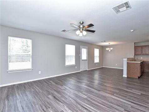 1172 Shadow Creek Boulevard Buda TX 78610