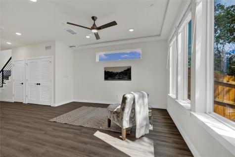 104 Creekside Trail Kyle TX 78640