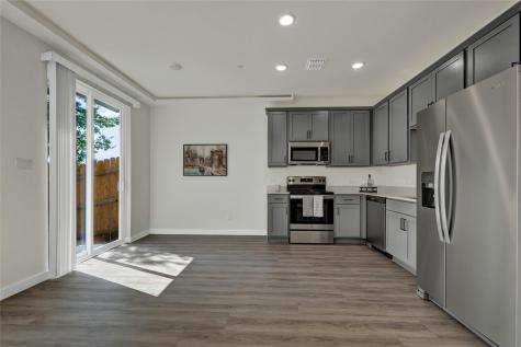 104 Creekside Trail Kyle TX 78640
