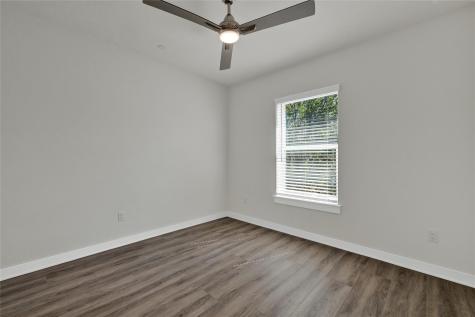 104 Creekside Trail Kyle TX 78640