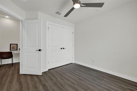 104 Creekside Trail Kyle TX 78640