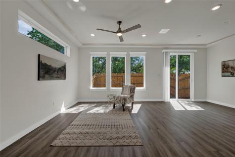 104 Creekside Trail Kyle TX 78640