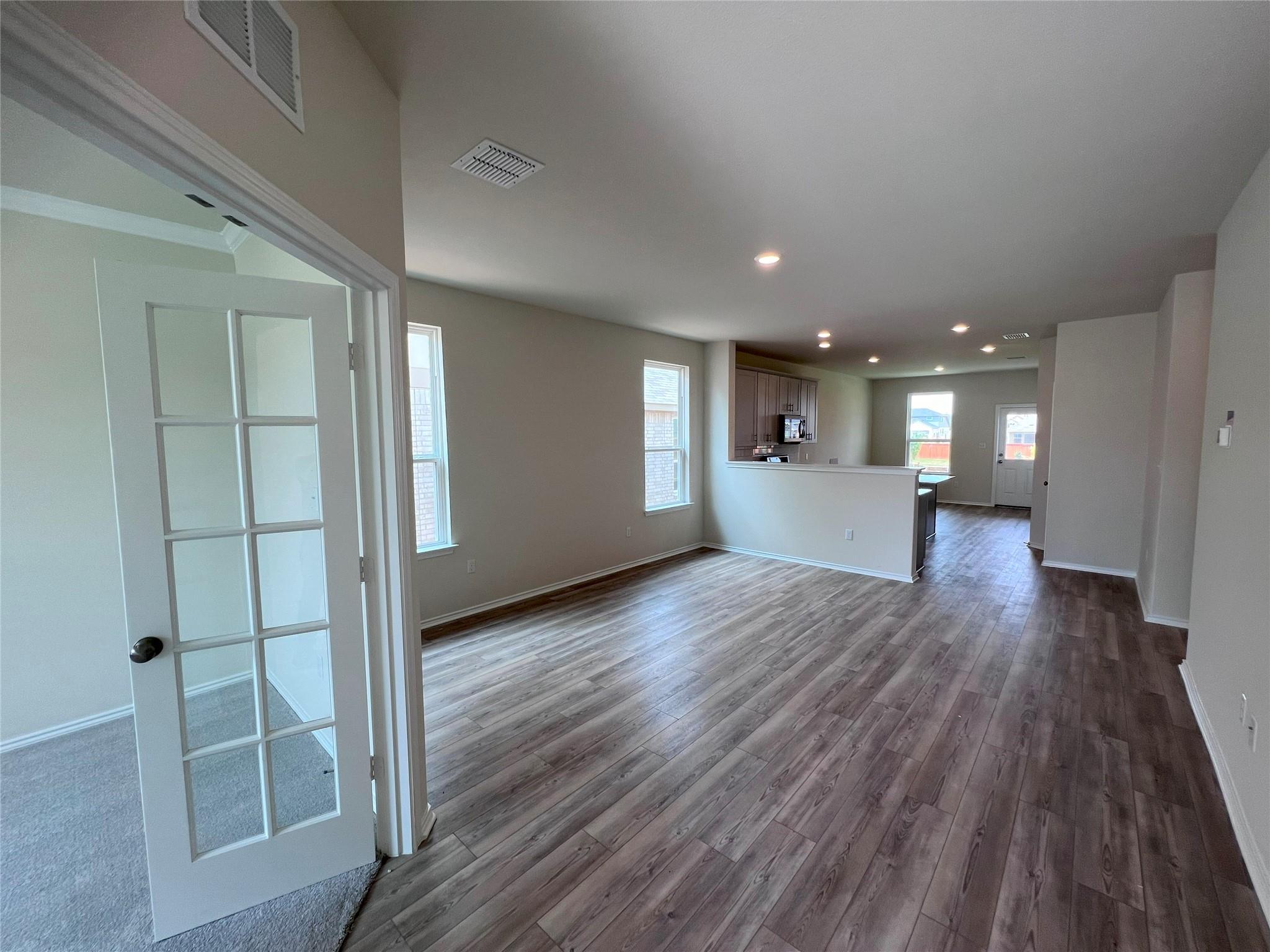427 Tree Nut Loop Buda TX 78610