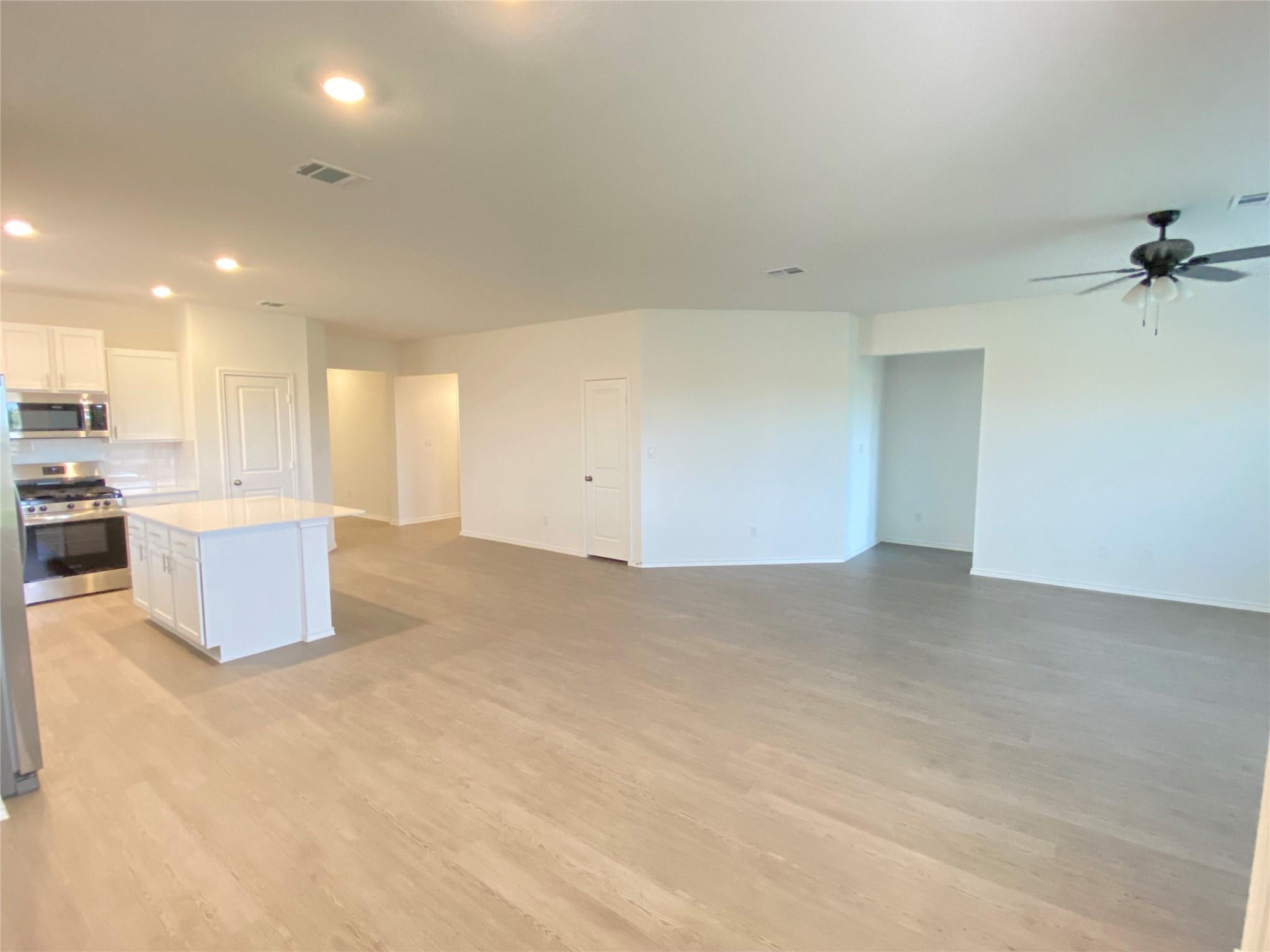1400 Pickerel Street Leander TX 78641