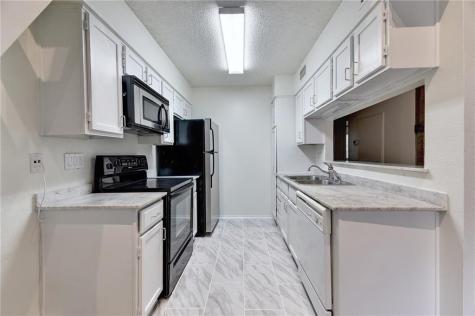 908 Poplar Street Austin TX 78705