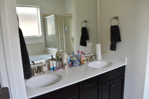 1109 Sundrops Street Leander TX 78641