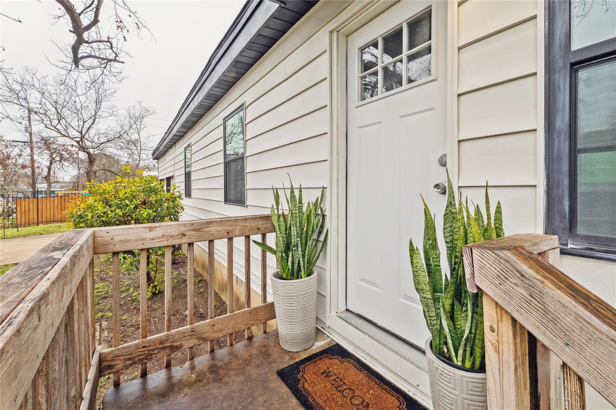 2105 E 17th Street Austin TX 78702