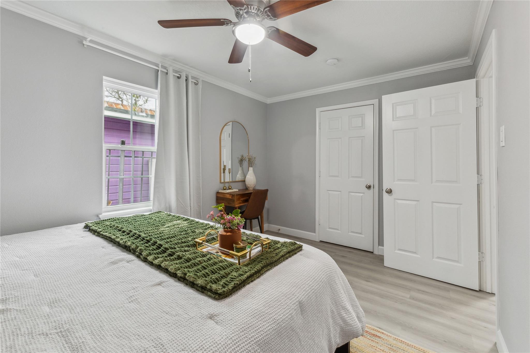 2105 E 17th Street Austin TX 78702