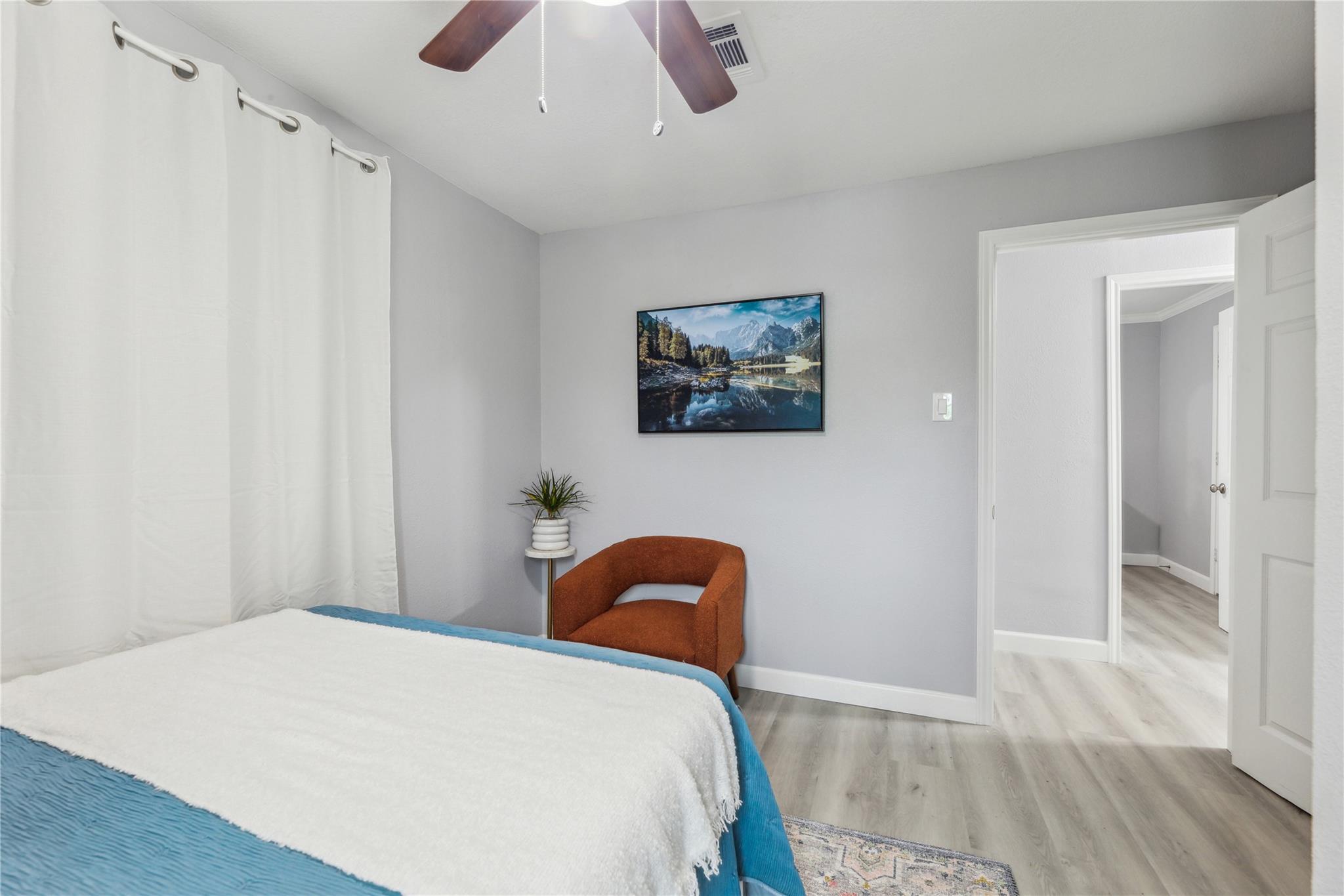 2105 E 17th Street Austin TX 78702