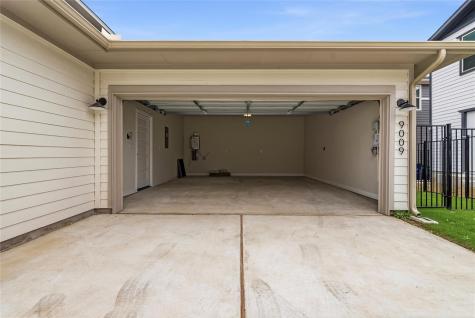 9009 Hamadryas Drive Austin TX 78744