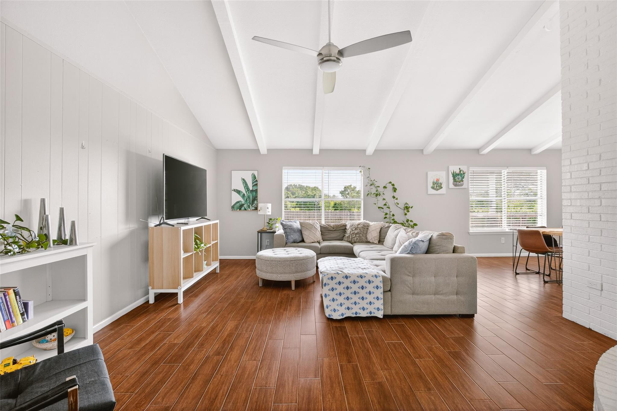 11902 Oakbrook Drive Austin TX 78753
