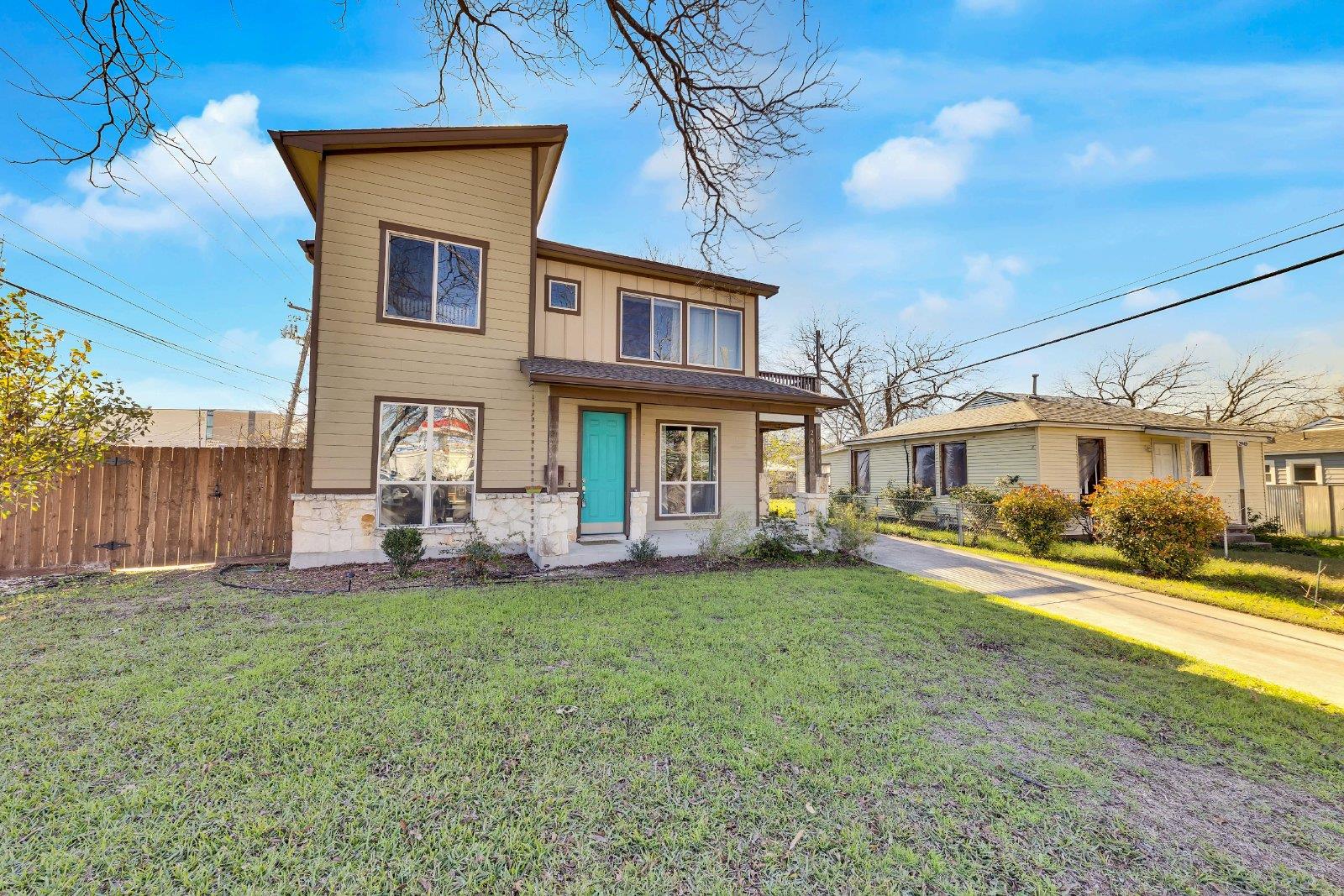 2947 Moss Street Austin TX 78722