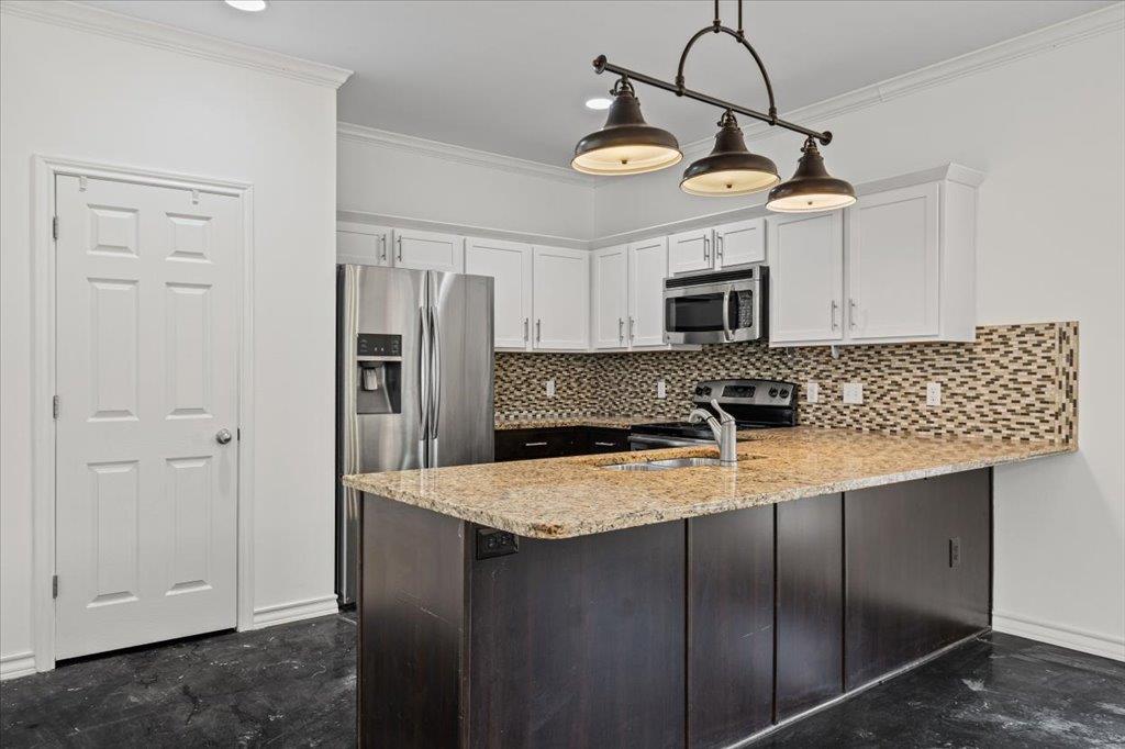 2947 Moss Street Austin TX 78722