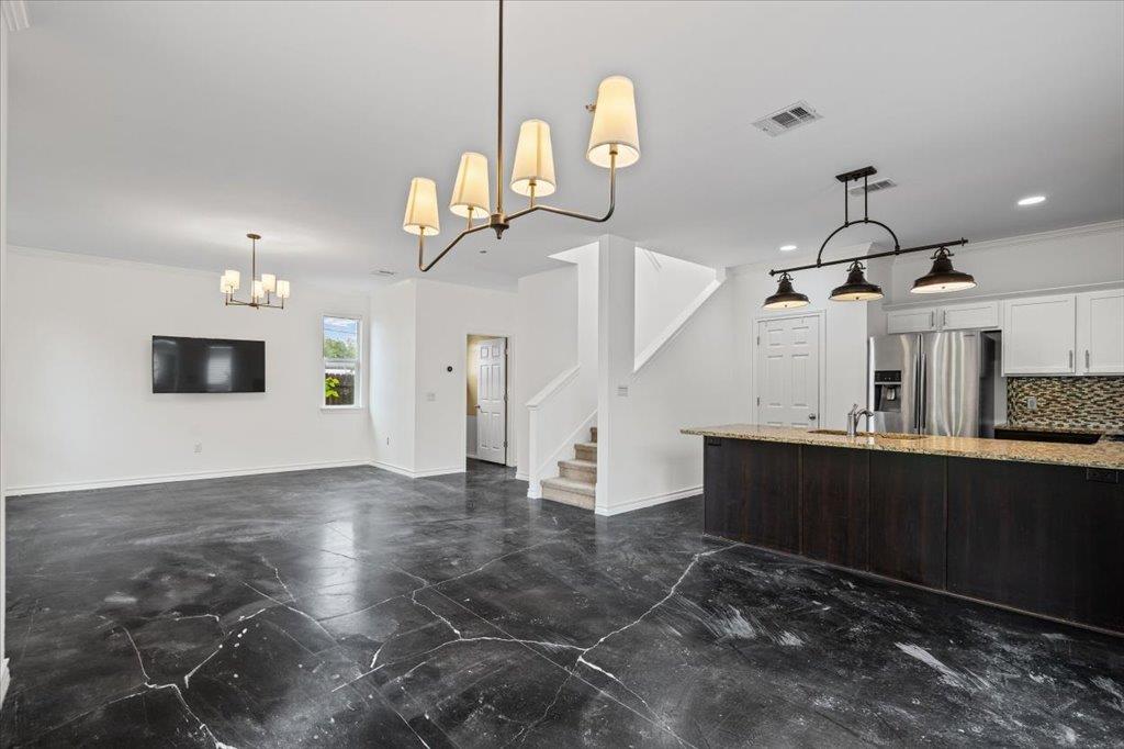 2947 Moss Street Austin TX 78722