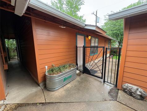 1011 Chesapeake Drive Austin TX 78758