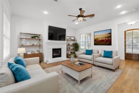 1607 Chelsea Lane Austin TX 78704