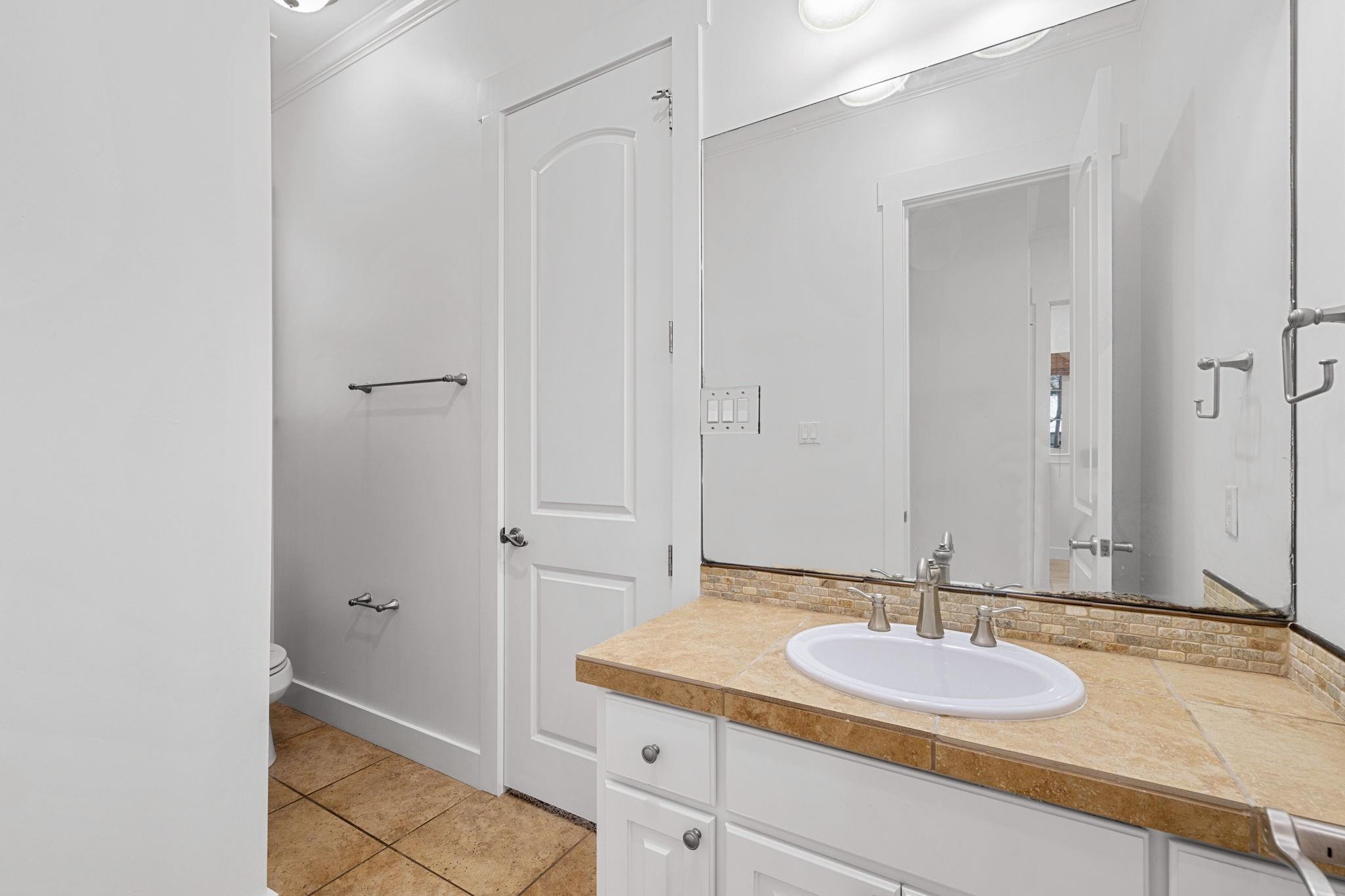 1607 Chelsea Lane Austin TX 78704