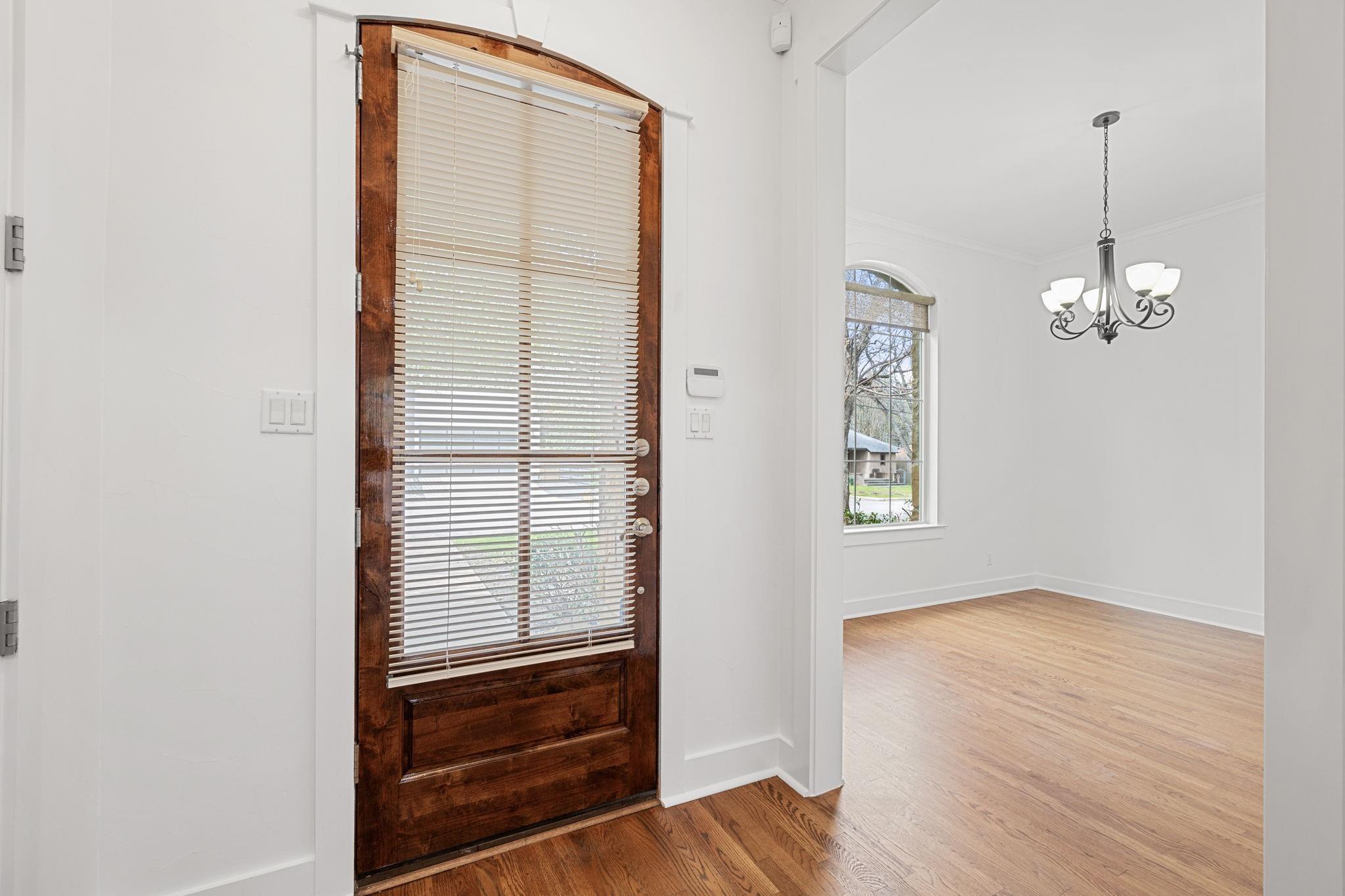 1607 Chelsea Lane Austin TX 78704