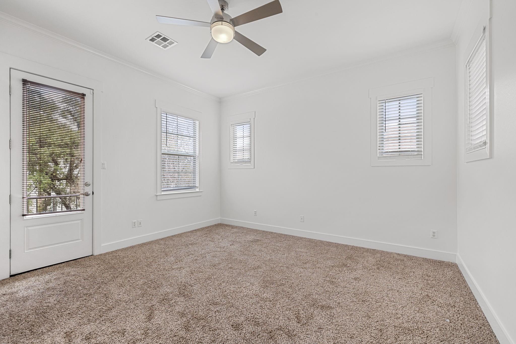 1607 Chelsea Lane Austin TX 78704